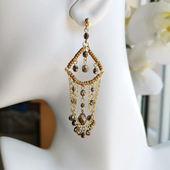 Vintage Czech hand made chandelier earrings gold - Picture 5 of 6